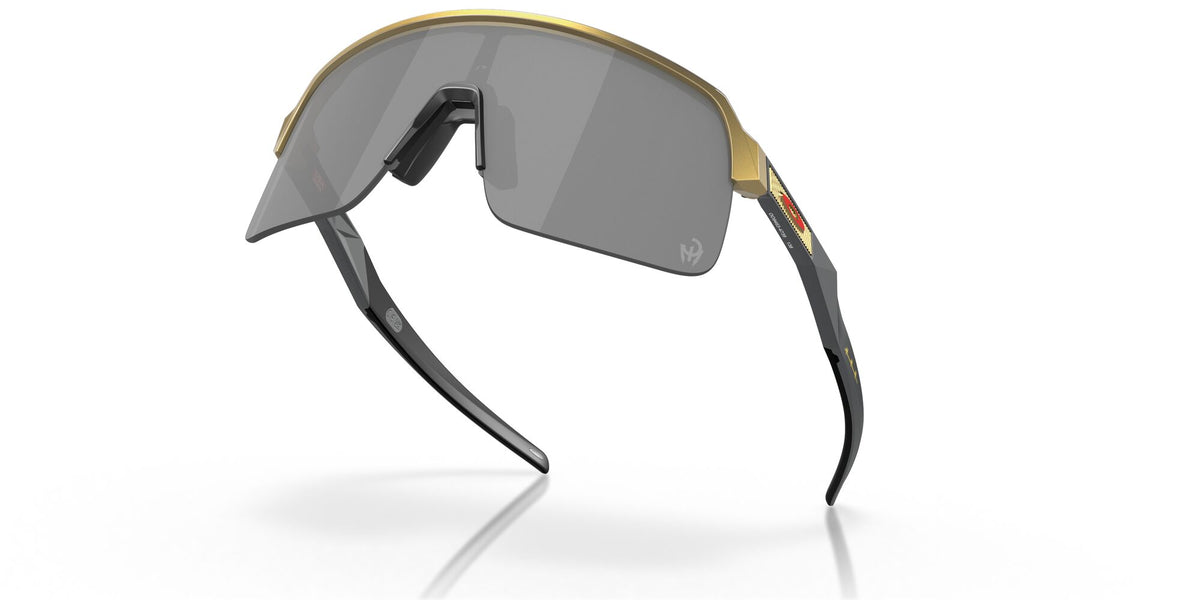 Oakley Sutro Lite 0OO9463 946347 39 Olympic Gold / Prizm Black 39 / Polycarbonate / O_matter / Injected
