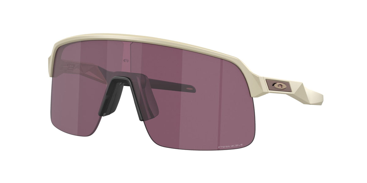 Oakley Sutro Lite 0OO9463 946352 39 Matte Sand / Prizm Road Black 39 / Polycarbonate / O_matter / Injected