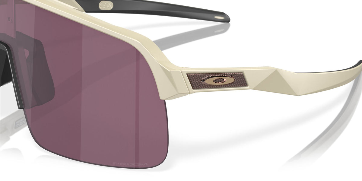 Oakley Sutro Lite 0OO9463 946352 39 Matte Sand / Prizm Road Black 39 / Polycarbonate / O_matter / Injected