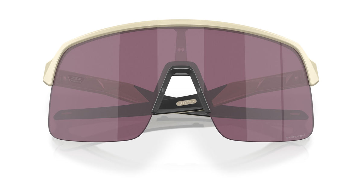 Oakley Sutro Lite 0OO9463 946352 39 Matte Sand / Prizm Road Black 39 / Polycarbonate / O_matter / Injected