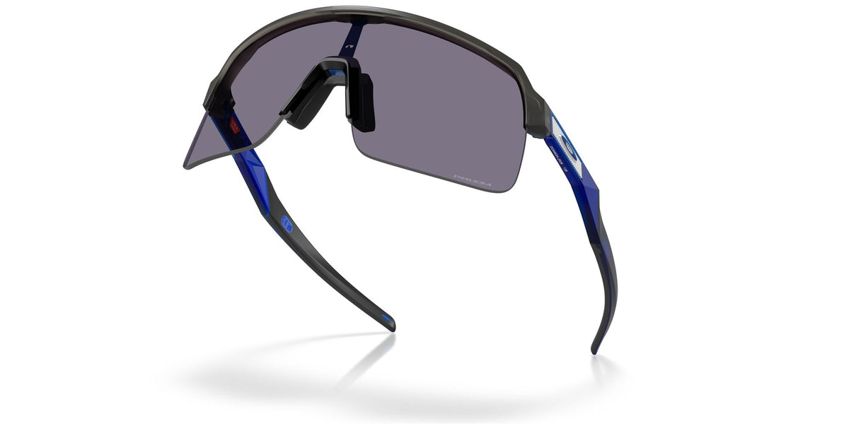 Oakley Sutro Lite (A) 0OO9463A 946329 39 Matte Grey Smoke/ Prizm Grey