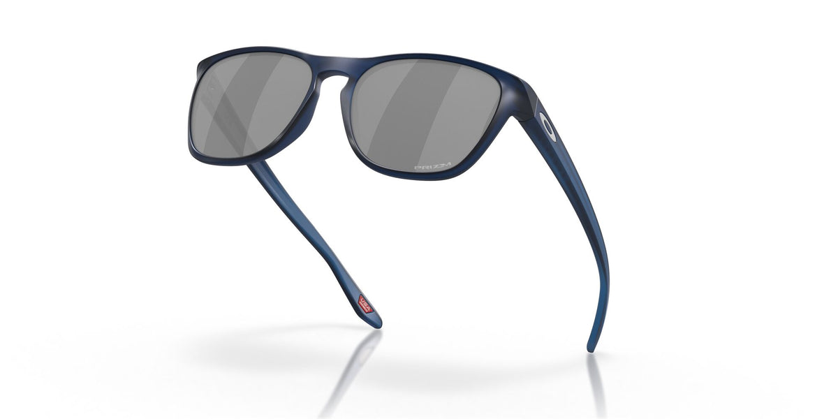 Oakley Manorburn 0OO9479 947916 56 Matte Translucent Blue / Prizm Black 56 / Polycarbonate / O_matter / Molded