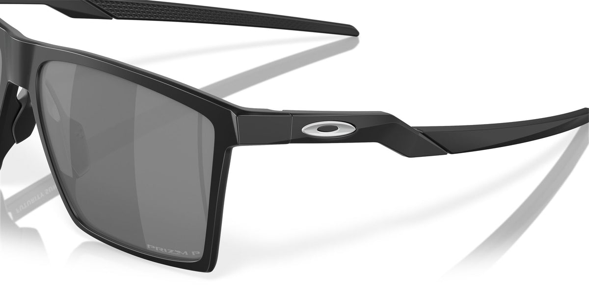 Oakley Futurity Sun 0OO9482 948201 57 Satin Black / Prizm Black Polarized