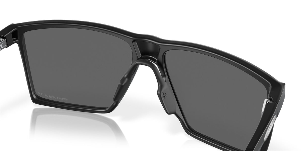 Oakley Futurity Sun 0OO9482 948201 57 Satin Black / Prizm Black Polarized
