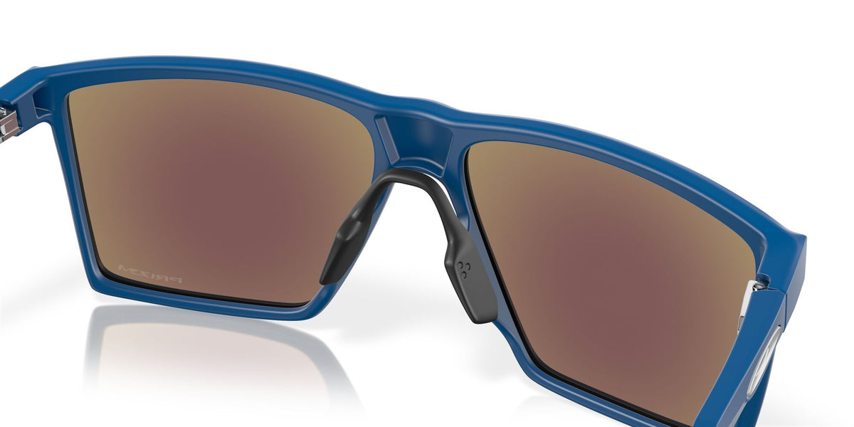 Oakley Futurity Sun 0OO9482 948203 57 Satin Navy / Prizm Sapphire
