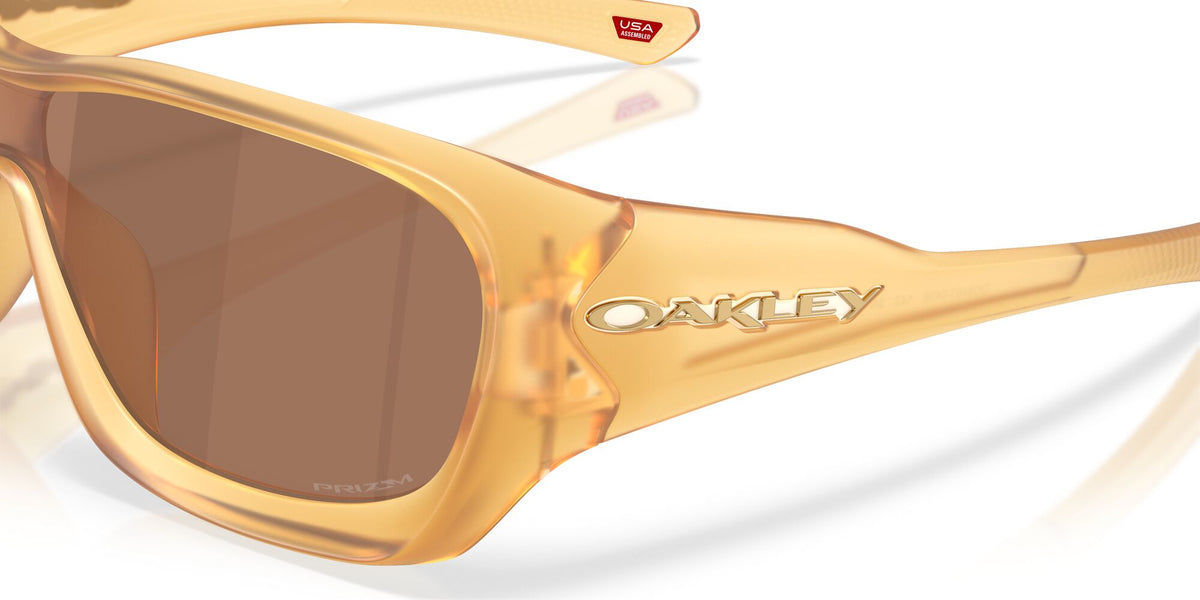 Oakley De La Salle OO9493 949304 30 Matte Trans Light Curry / Prizm Tungsten