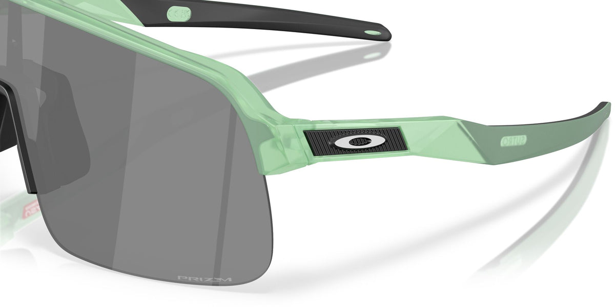 Oakley Sutro Lite S OO9496 949611 34 Matt Transparent Jade / Prizm Black