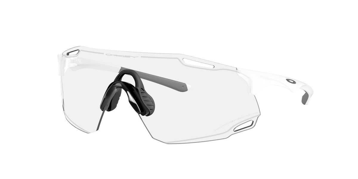 Oakley Cybr Dyno OO9513D 951301 39 Matte White / Clear Photochromic 50% Black