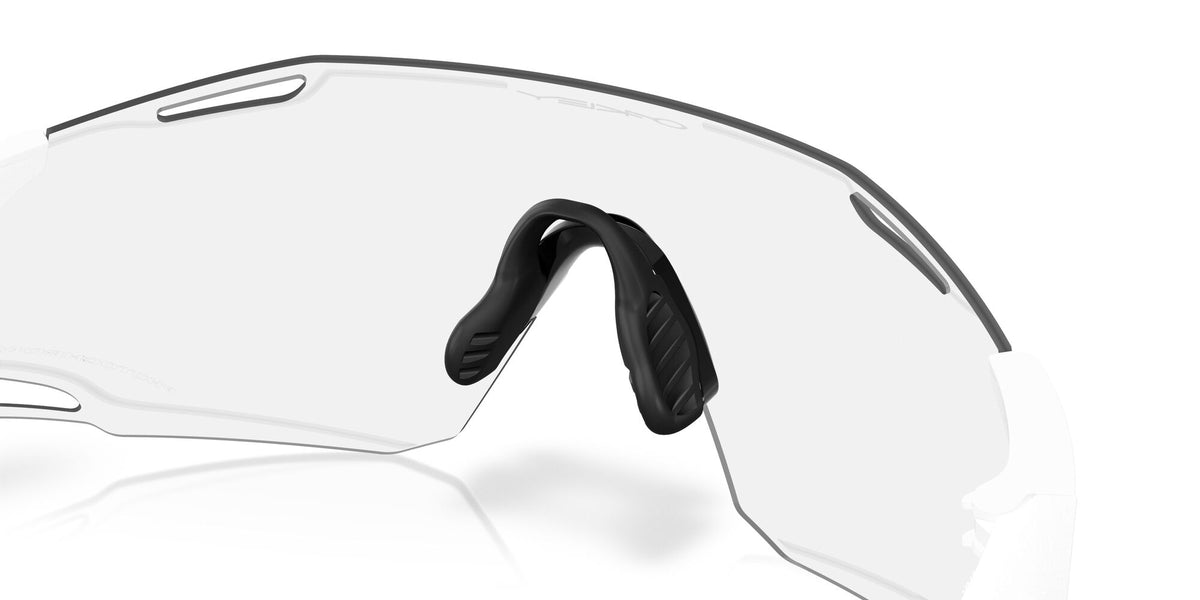 Oakley Cybr Dyno OO9513D 951301 39 Matte White / Clear Photochromic 50% Black