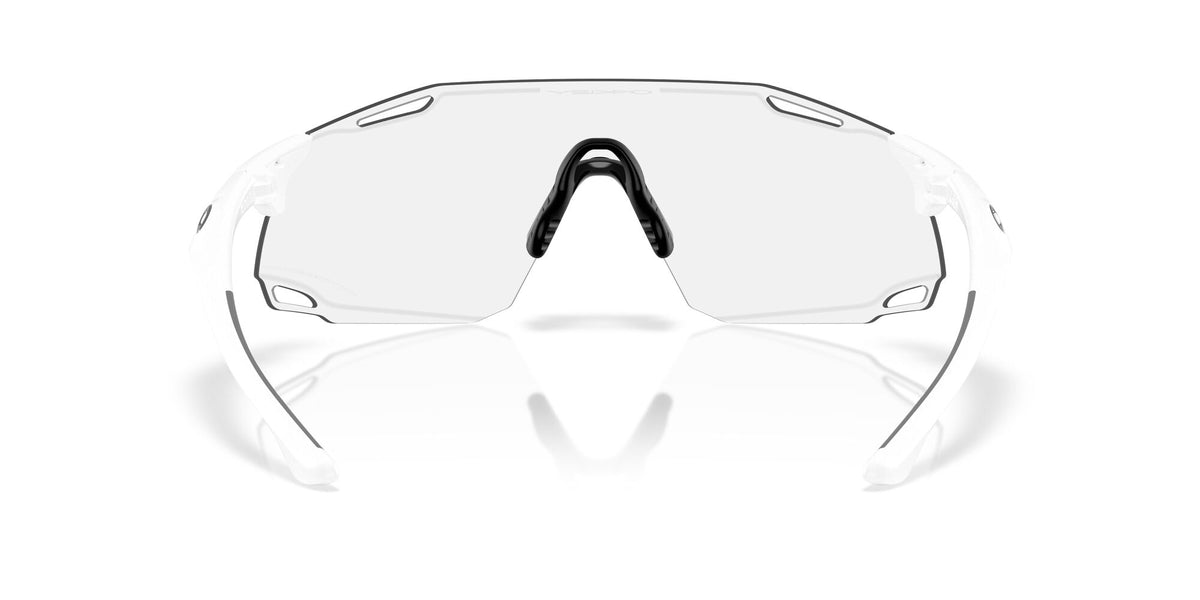Oakley Cybr Dyno OO9513D 951301 39 Matte White / Clear Photochromic 50% Black