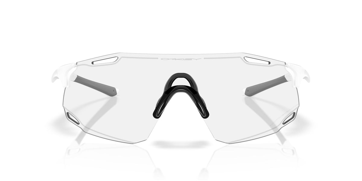 Oakley Cybr Dyno OO9513D 951301 39 Matte White / Clear Photochromic 50% Black