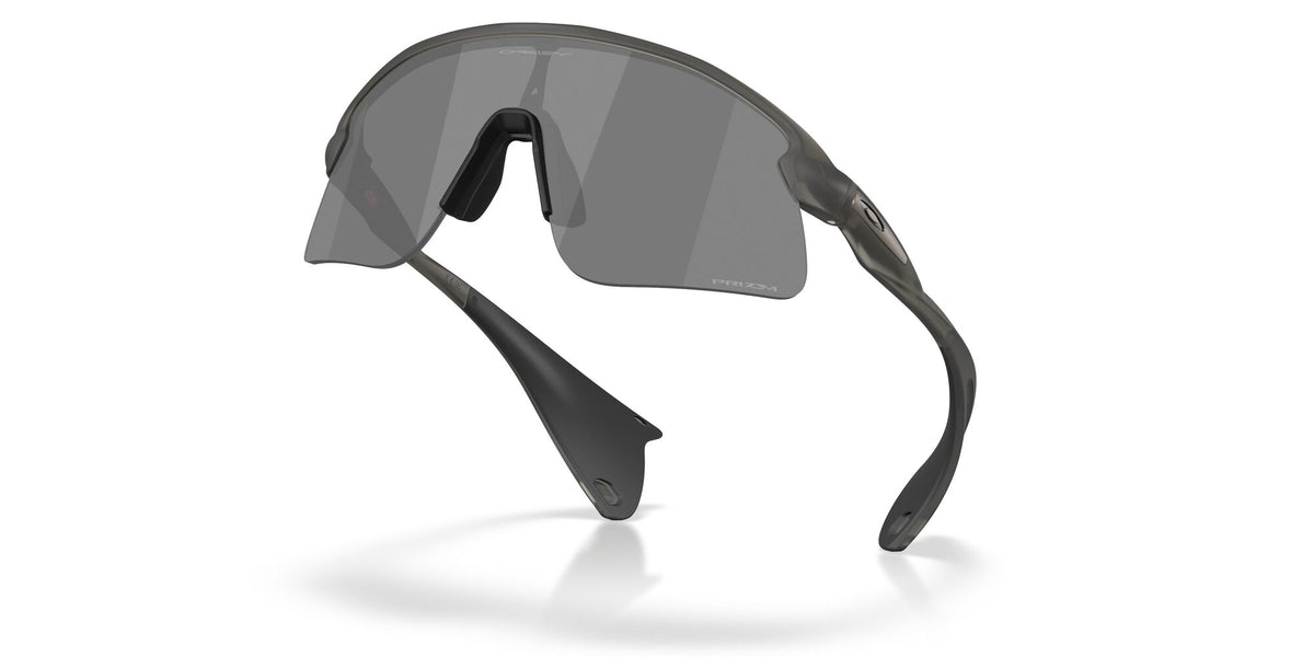 Oakley Stunt Devil S 0OO9518 951801 36 Grey/ Prizm Black