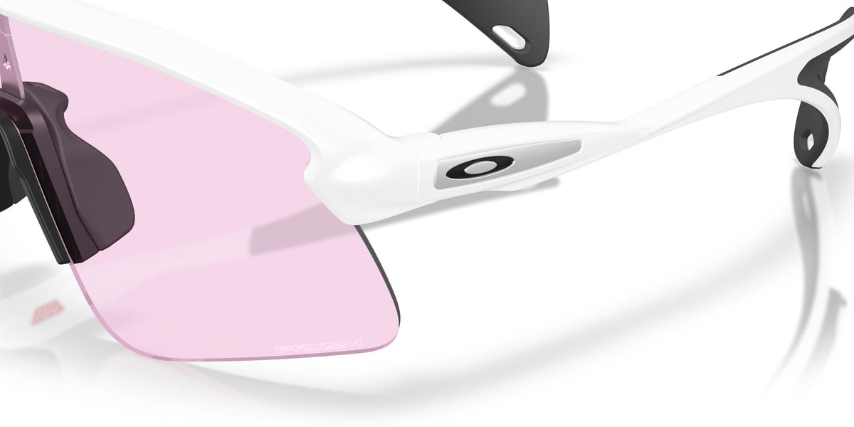 Oakley Stunt Devil S 0OO9518 951807 36 White/ Prizm Low Light
