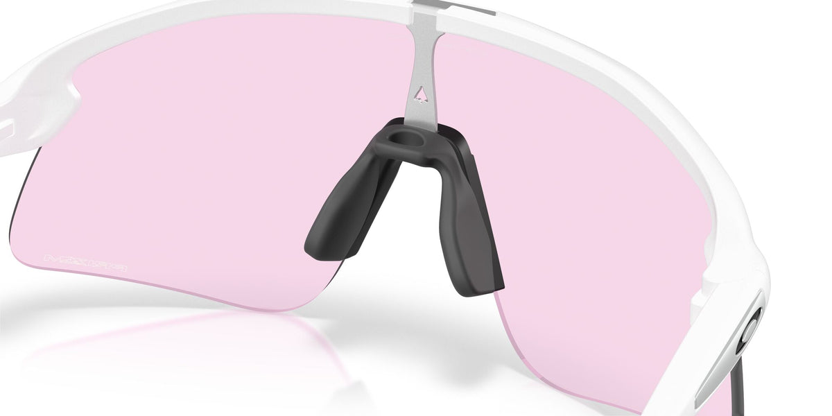 Oakley Stunt Devil S 0OO9518 951807 36 White/ Prizm Low Light