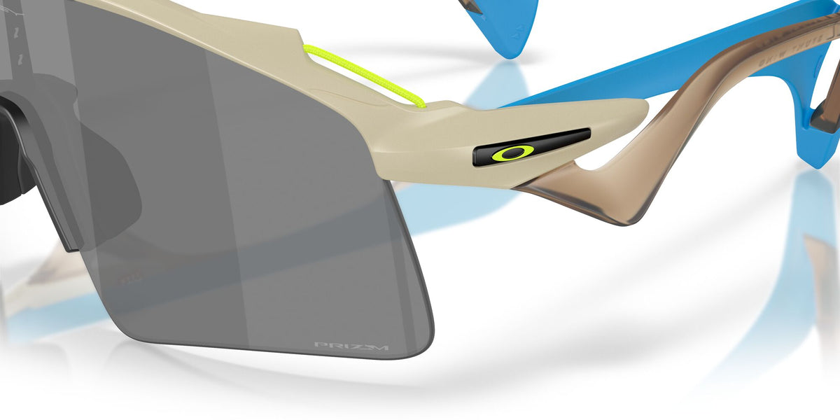 Oakley Stunt Wing 0OO9519 951903 41 Beige/ Prizm Black