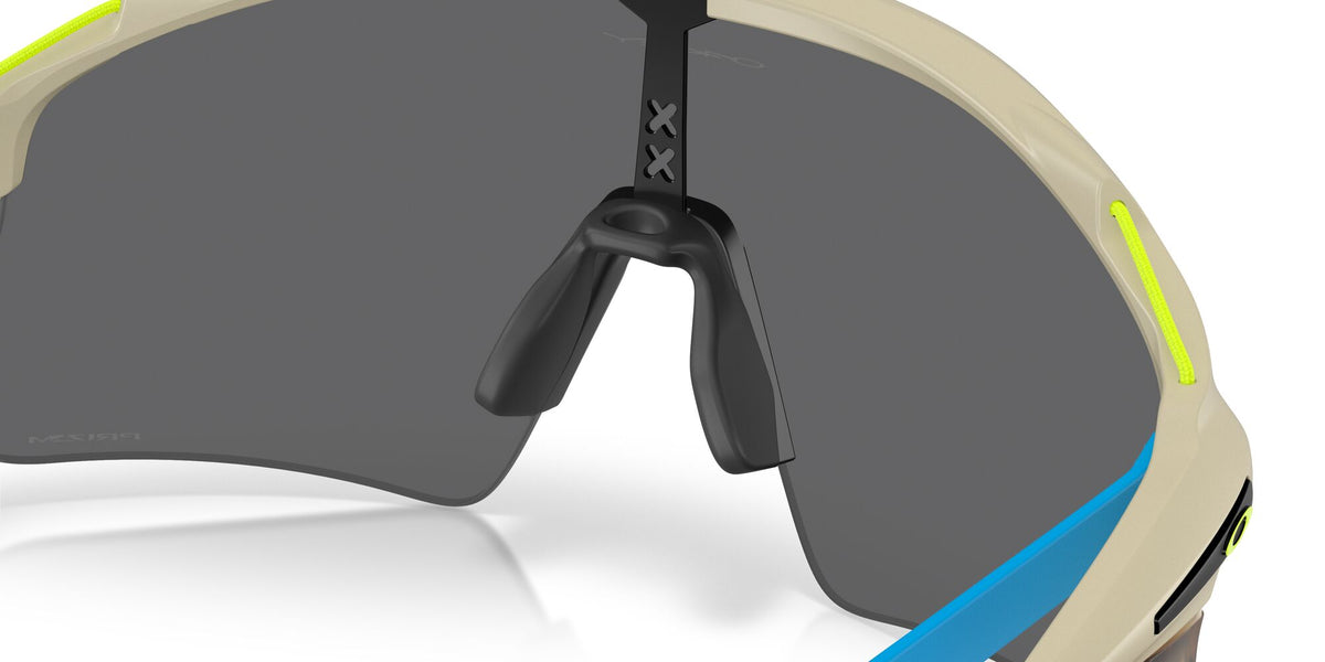 Oakley Stunt Wing 0OO9519 951903 41 Beige/ Prizm Black