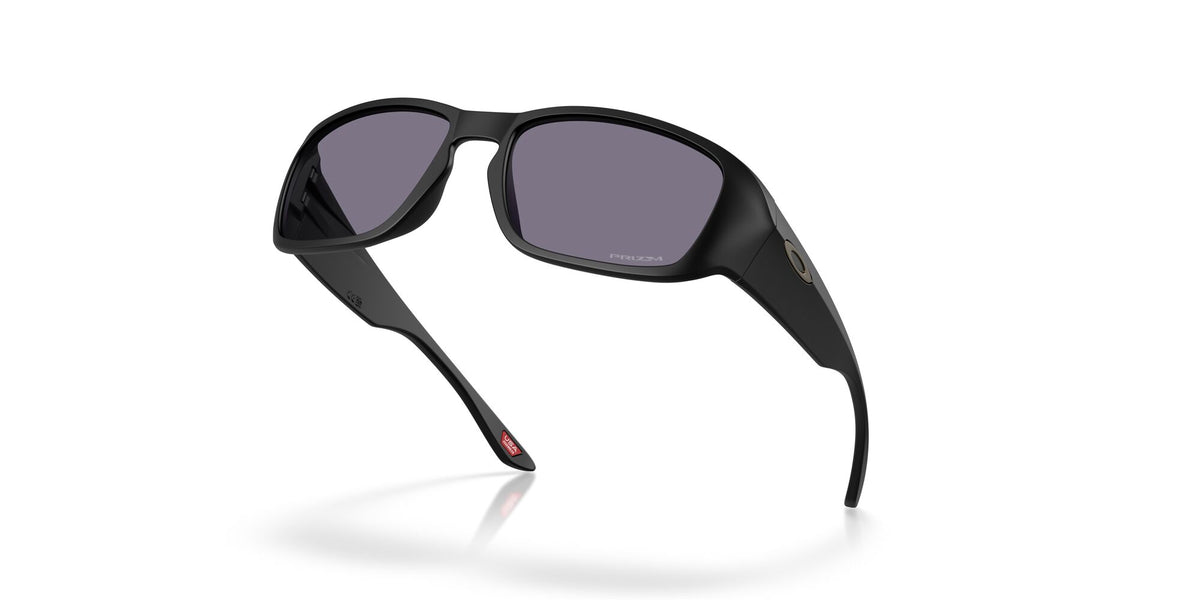 Oakley Tourniquet 0OO9521 952101 57 Black/ Prizm Grey