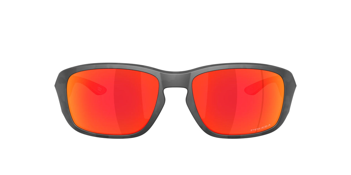 Oakley Tourniquet 0OO9521 952105 57 Grey/ Prizm Ruby