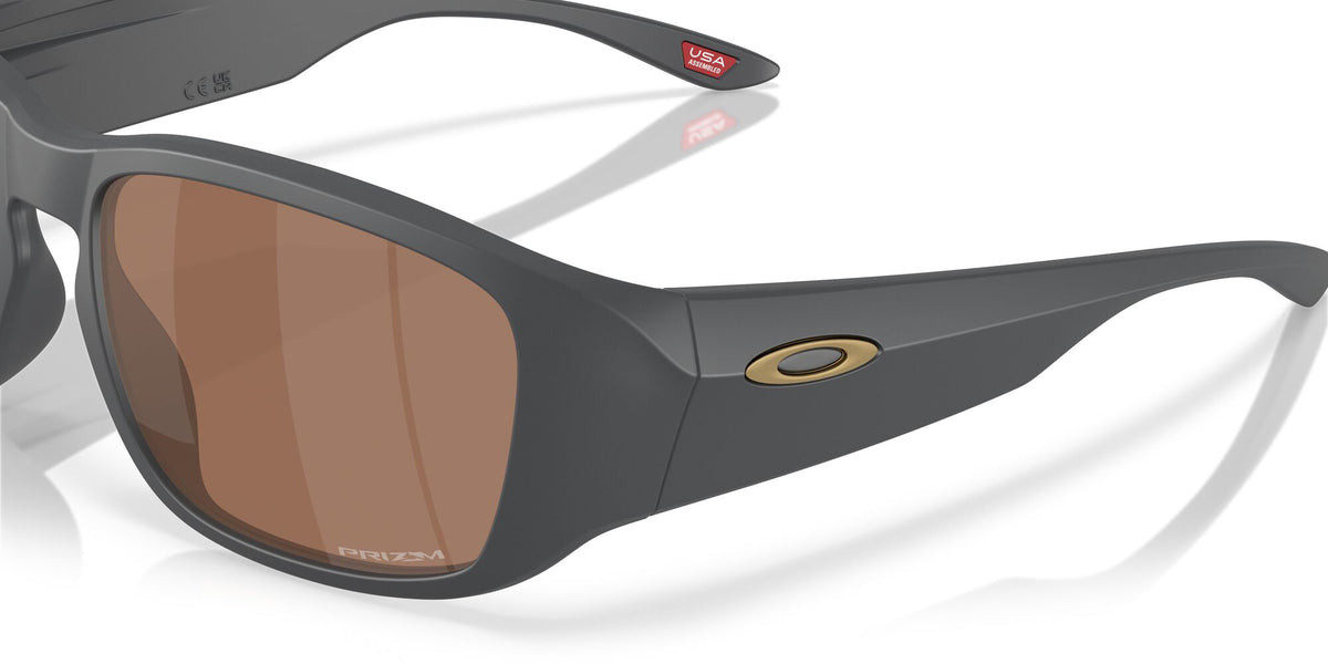Oakley Tourniquet 0OO9521 952106 57 Grey/ Prizm Tungsten
