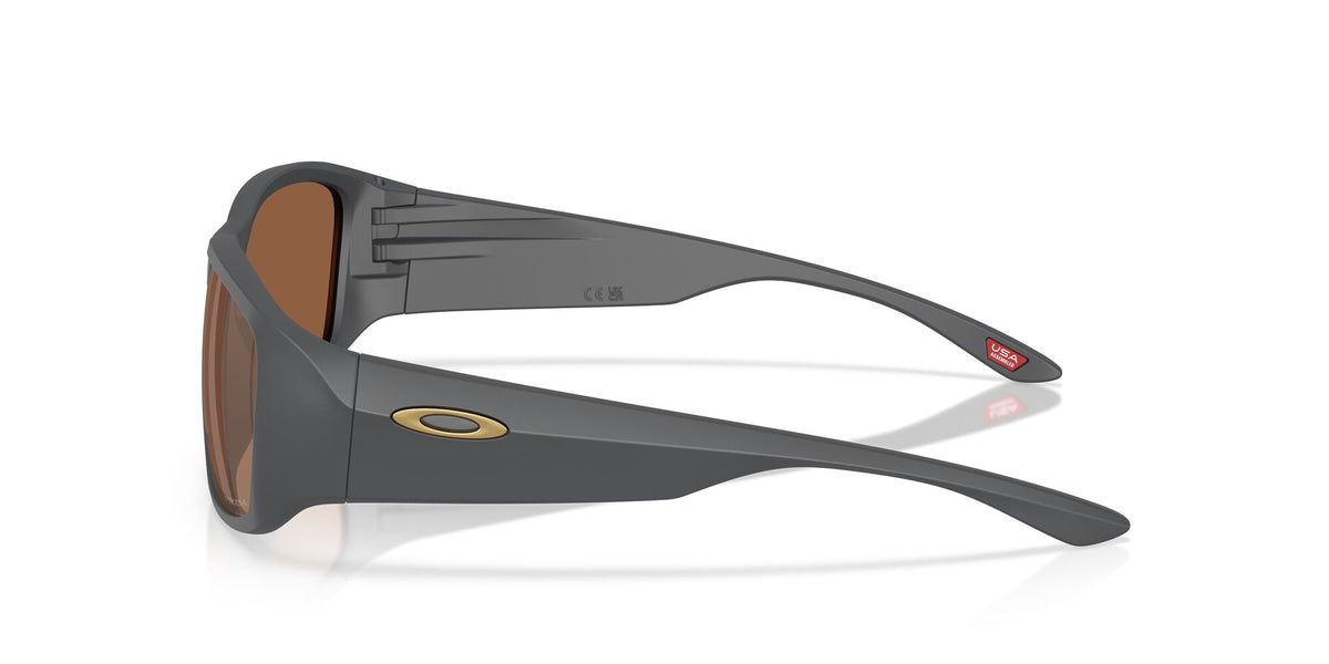 Oakley Tourniquet 0OO9521 952106 57 Grey/ Prizm Tungsten