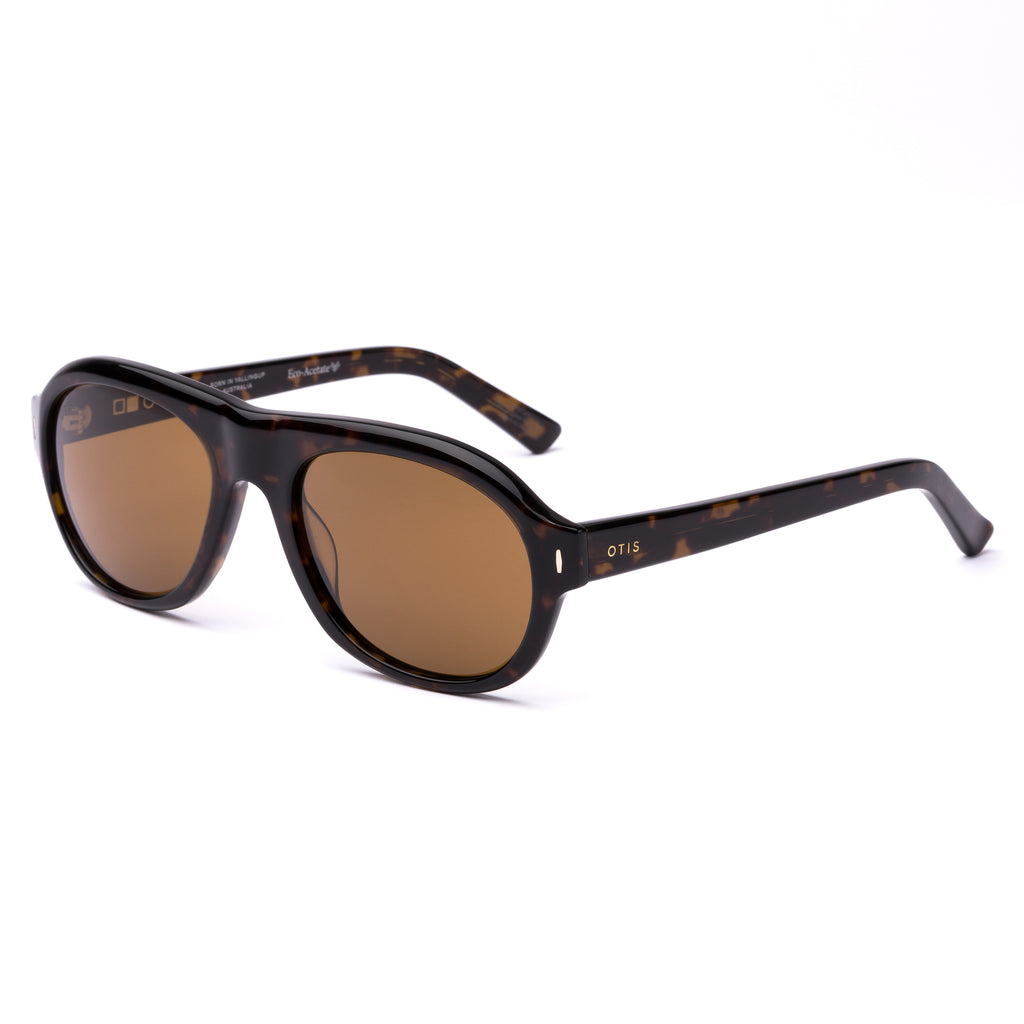 Otis Kingswood : Eco Umber Tort/Brown 207-2503