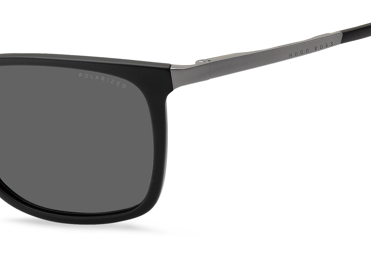 BOSS 1241/S R80 63 WJ Matte Dark Ruthenium 
Grey Gradient Polarised Lenses