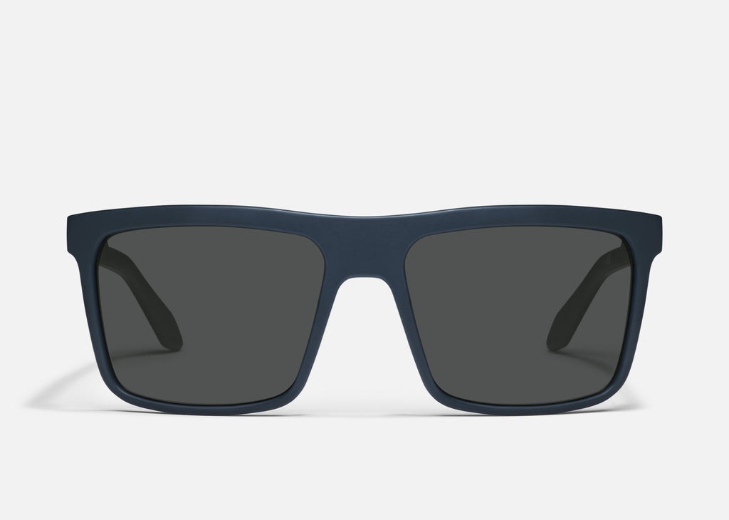 Quay Let It Run QM-000314 Matte Black / Navy Mirror
