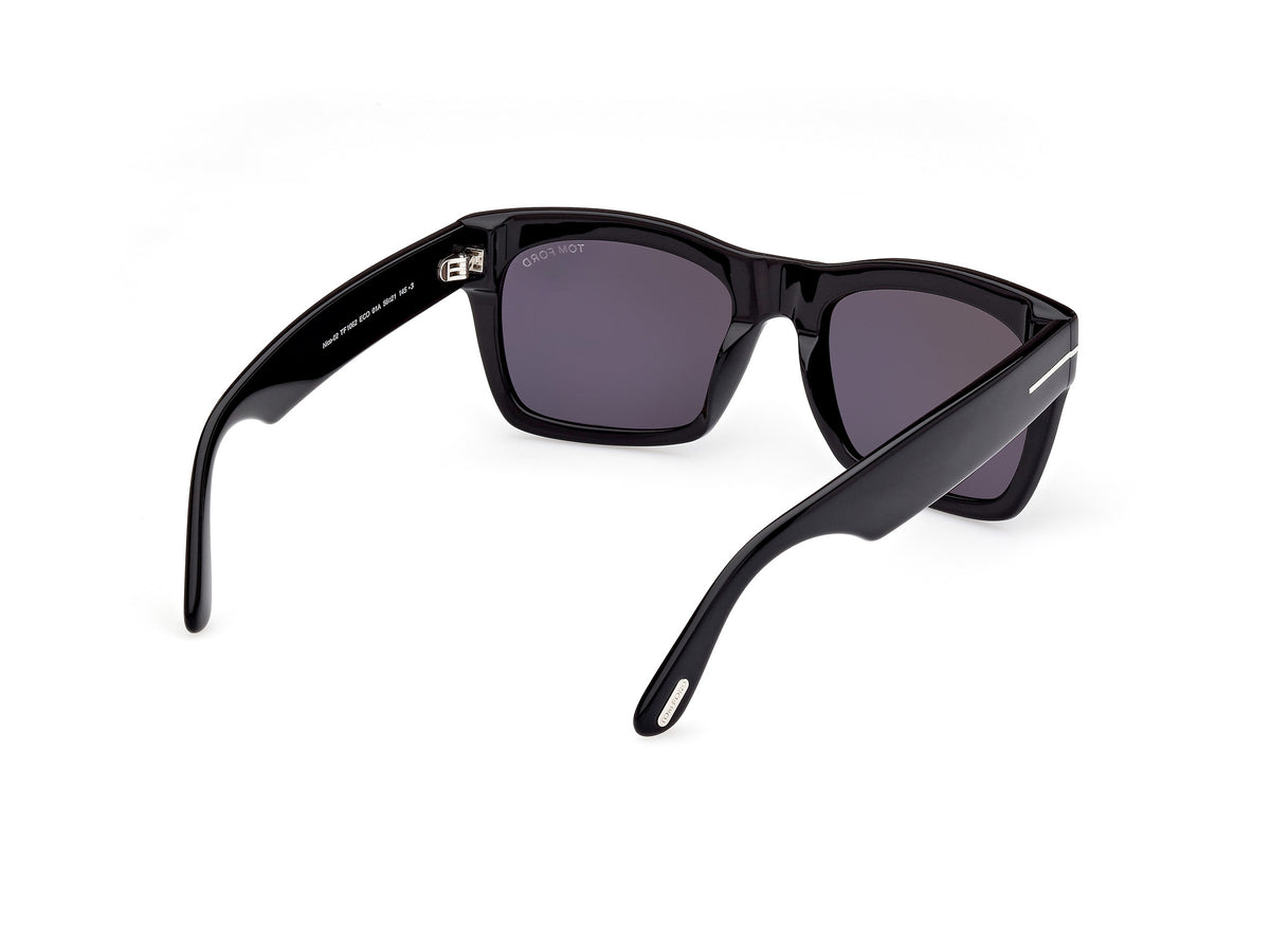 TOM FORD FT1062 56 01A Shiny Black/ Smoke