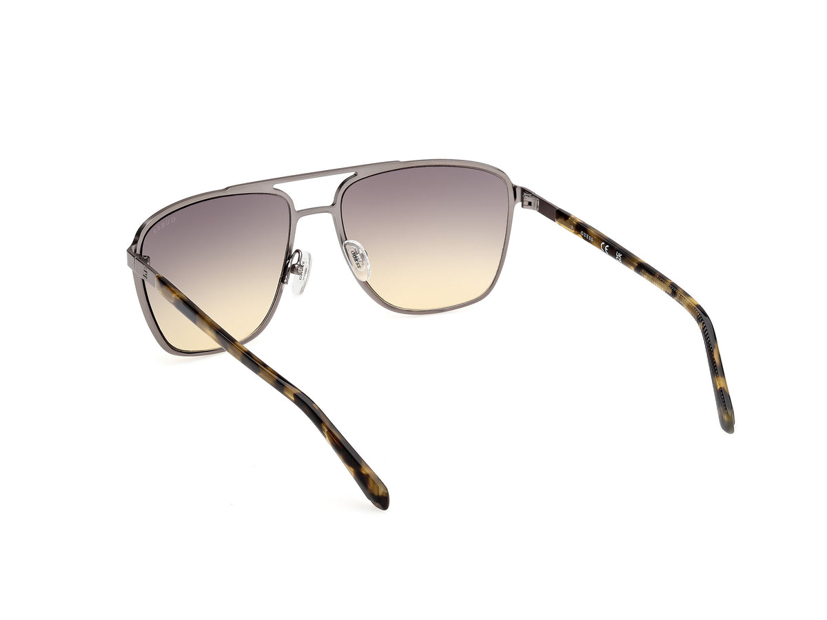 Guess GU0021009B60 matte gunmetal  / gradient smoke