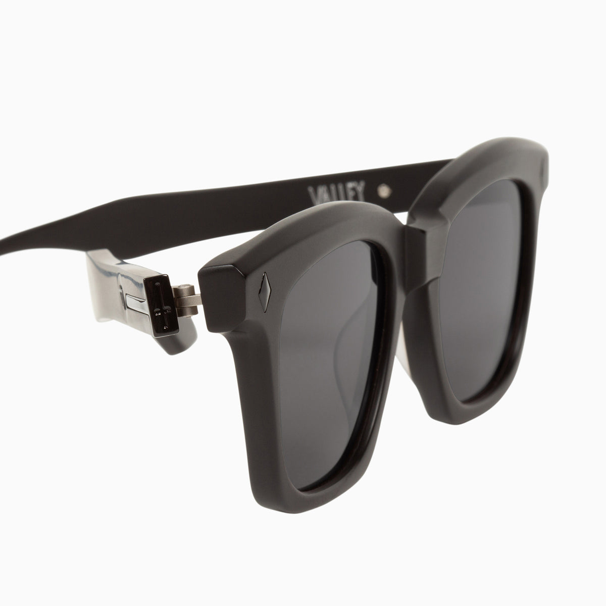 Valley - HUTCH - Matte Black w. Gloss Black Metal Trim / Polarised Black Lens - Blue Star Eyewear