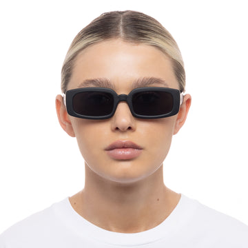 Le Specs Dynamite LSP2352259 Matte Black/ Smoke Mono Lens