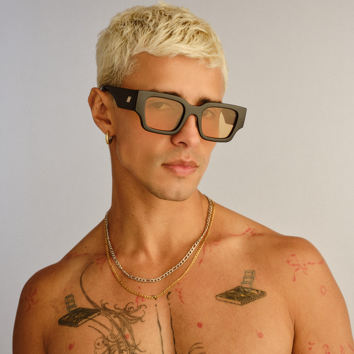 Le Specs Atlantis LSP2452427 Black/ Mustard Mono