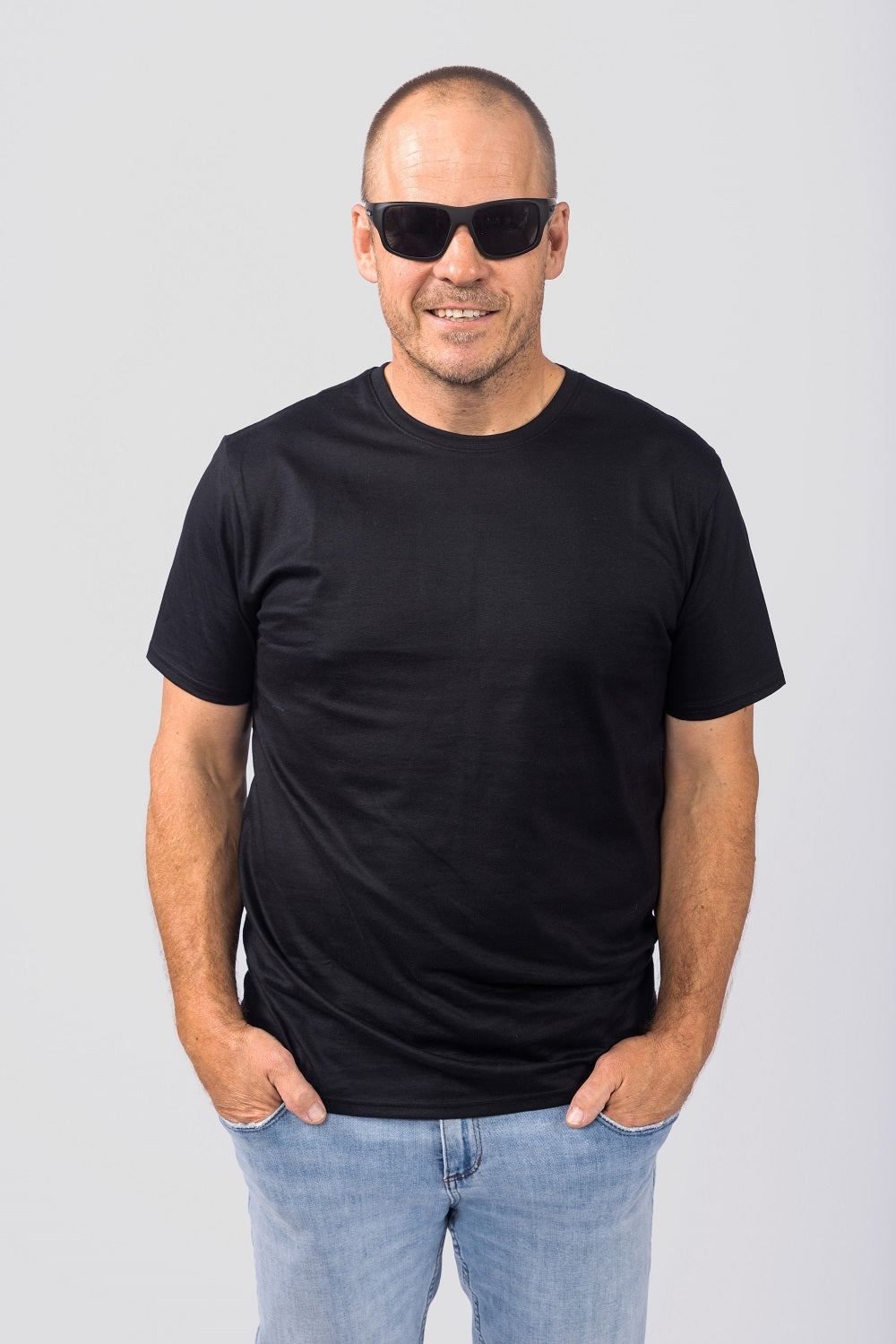 Ugly Fish TR-90 Polarised P6504 MBL.SM Matt Black Frame/ Smoke Lens - Blue Star Eyewear