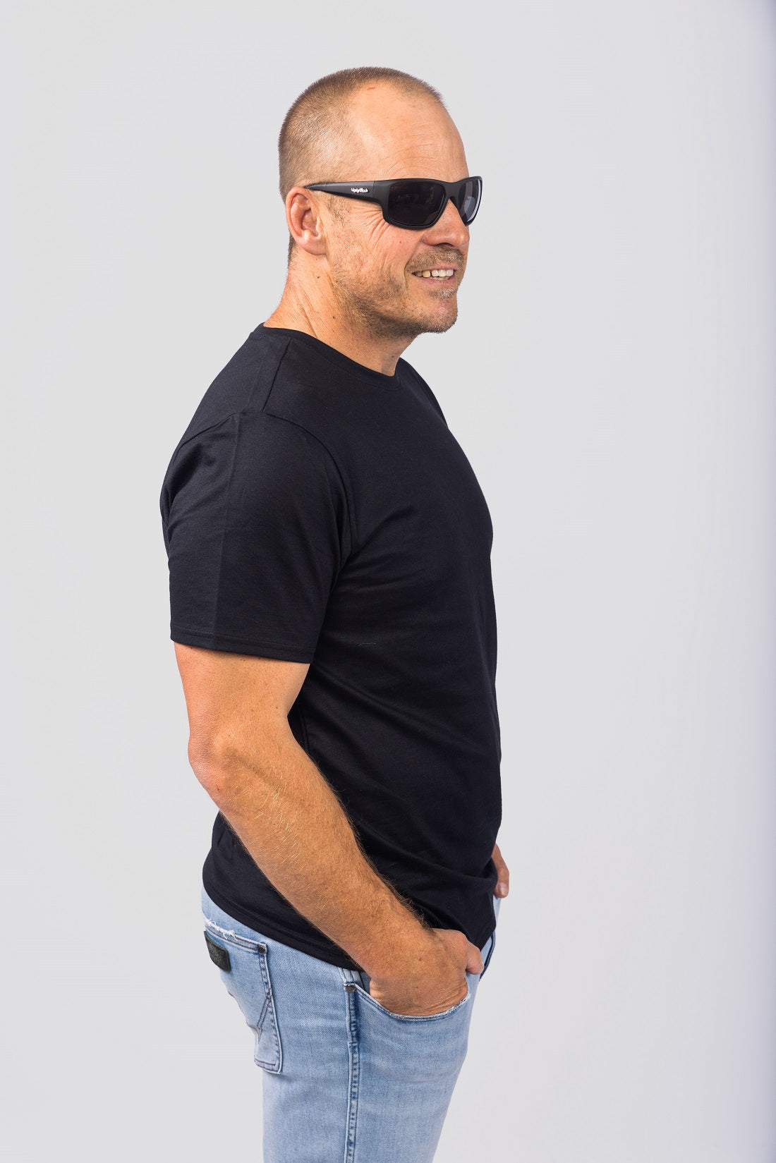 Ugly Fish TR-90 Polarised P6504 MBL.SM Matt Black Frame/ Smoke Lens - Blue Star Eyewear