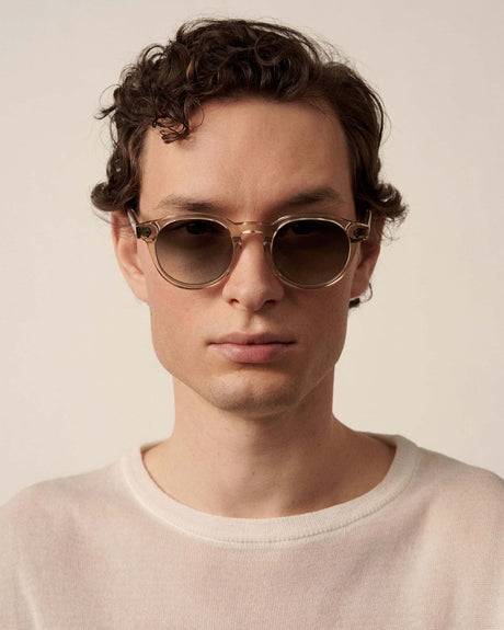 CHIMI Core 03 103CHIMI Ecru - Blue Star Eyewear